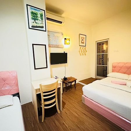 The Explorers Guesthouse And Hostel Kuala Lumpur Eksteriør bilde